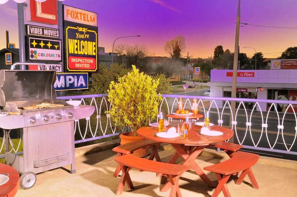 Olympia Motel