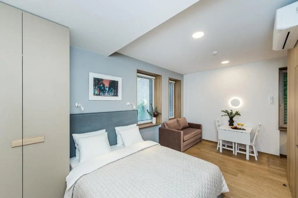 River city apartments No 1 by URBAN RENT