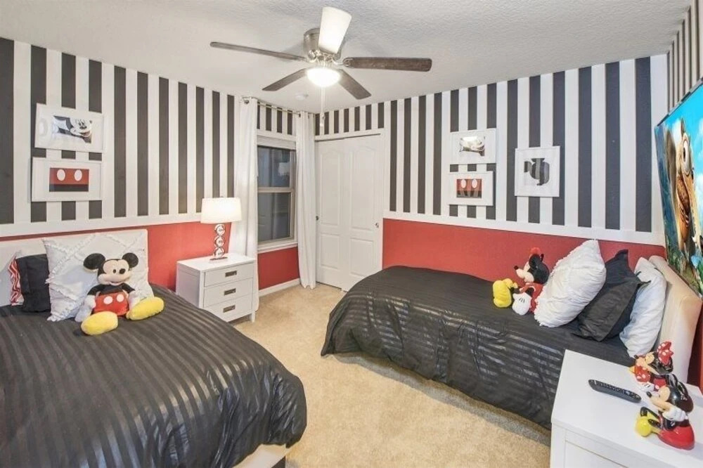 8812wws 8 Bedroom Home