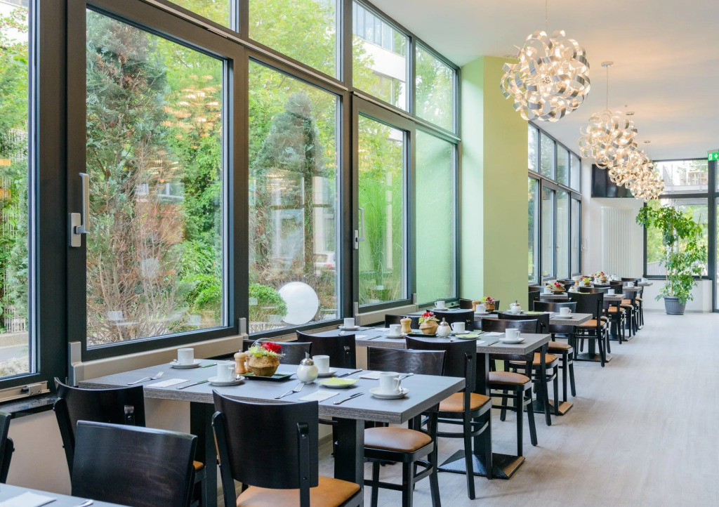 Novina Hotel Wöhrdersee Nürnberg City