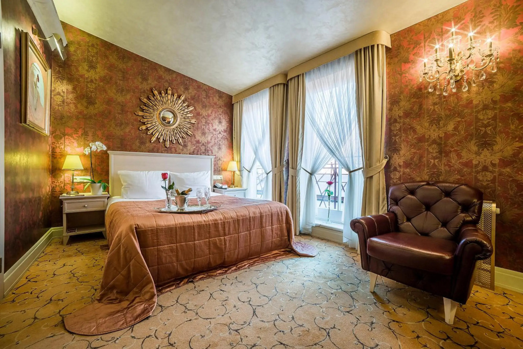 Отель и ресторан IMPERIAL (бывший Ramada)