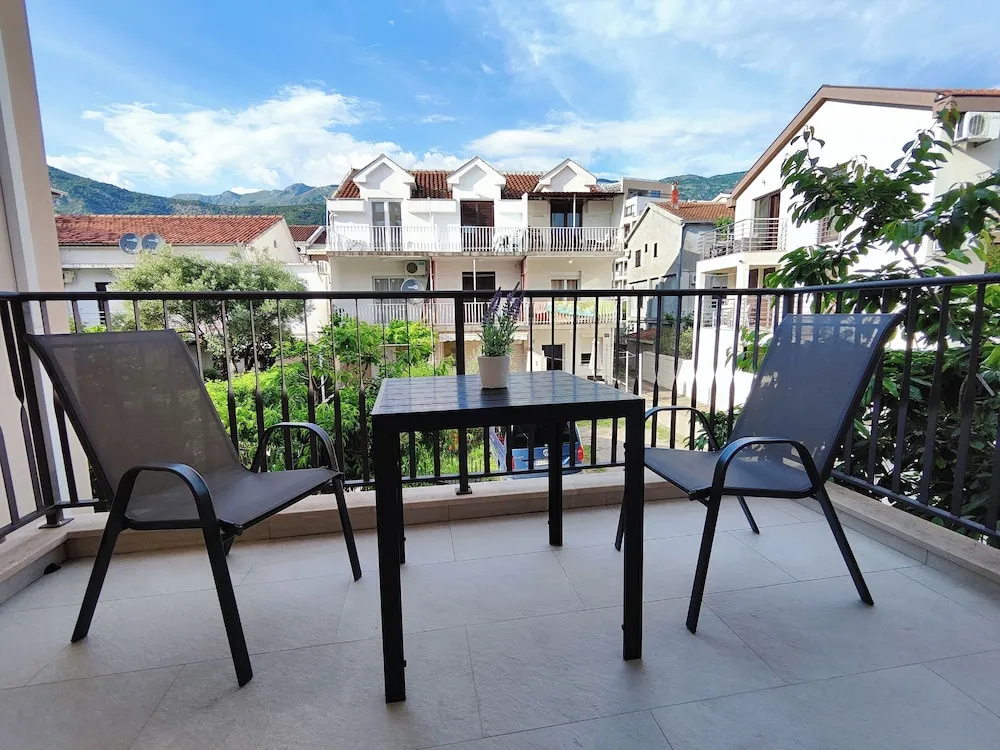 Bofani Apartments Budva