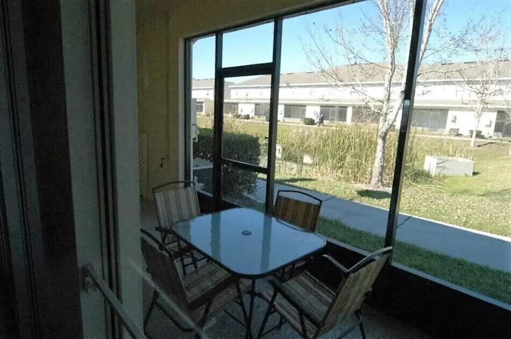 4971 Large Townhome with Great Resort Amenities
