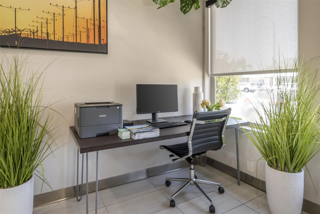 Best Western Airport Plaza Hotel   LAX Airport LA Stadium