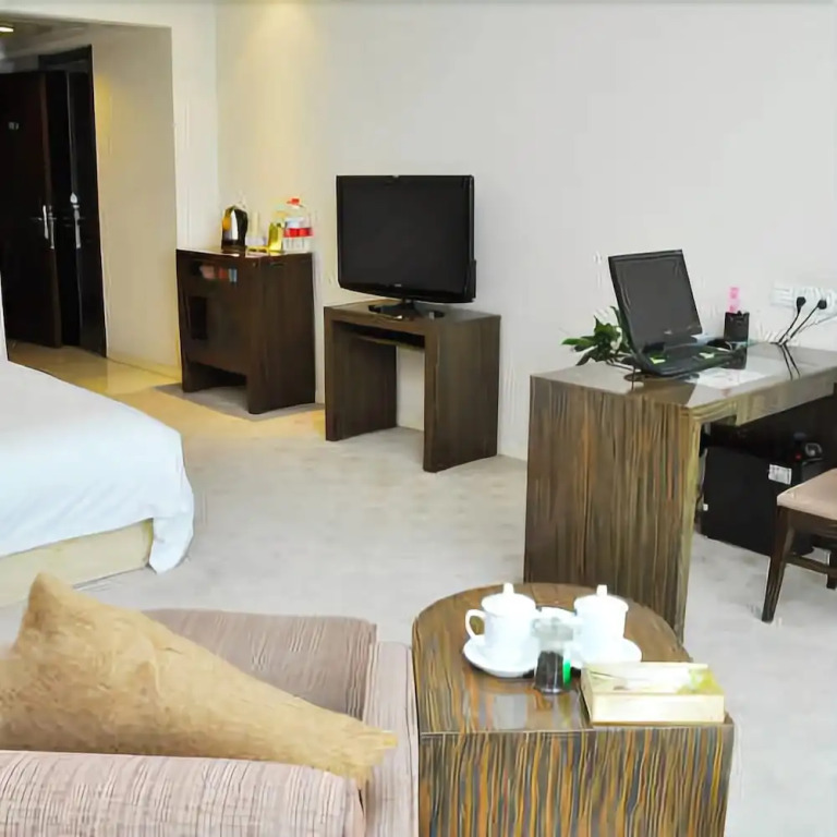 Lin Yi Hotel