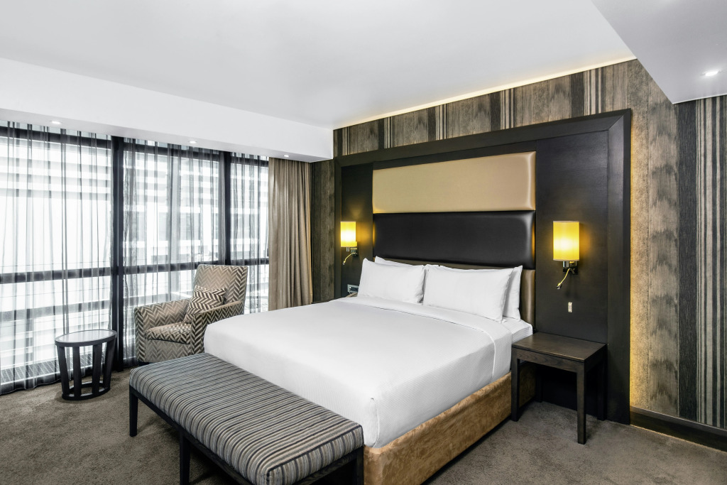 Legend Hotel Lagos Airport, Curio Collection By Hilton