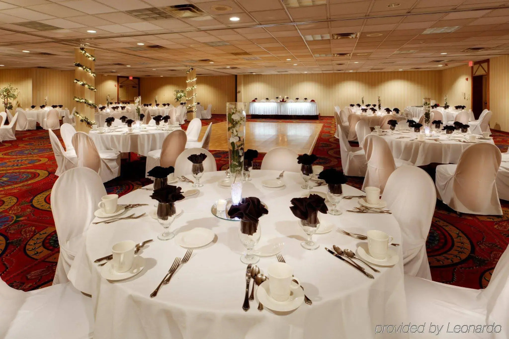Holiday Inn Buffalo-Amherst