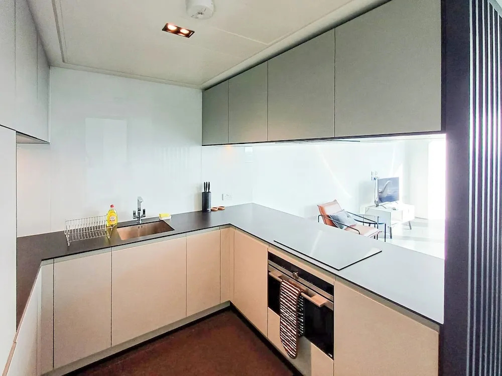 One Bedroom Apartment City View
