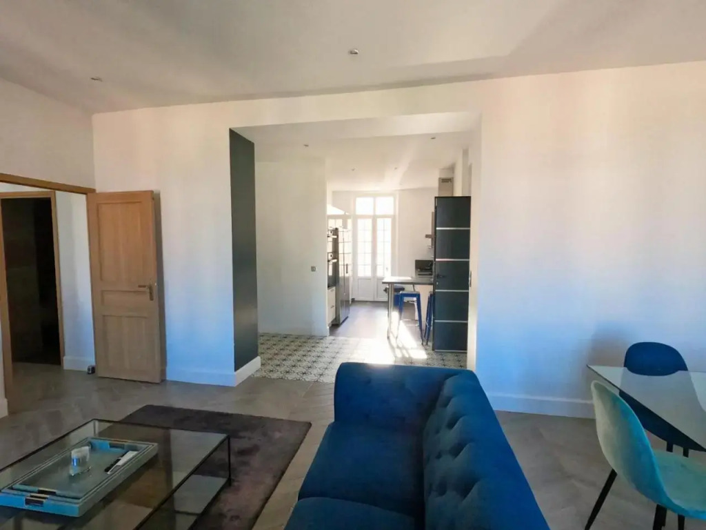 Superbe Maison 6 Ch, 4 Sdb, Terrasses Et Billard