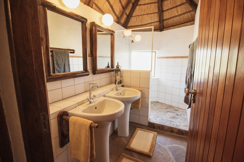 Huab Lodge