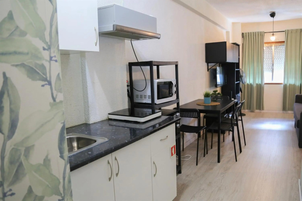 Bonsai Apartment I