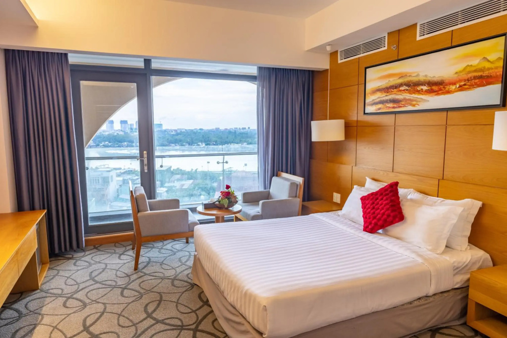 The IRIS SIGNATURE HOTEL AND SPA