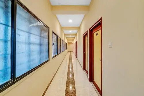 Hotel Suvidha by OYO Rooms