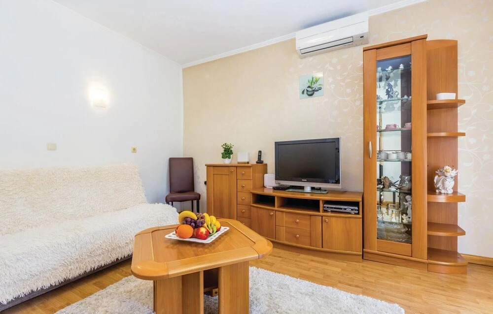 Cozy Home In Supetarska Draga With Wifi