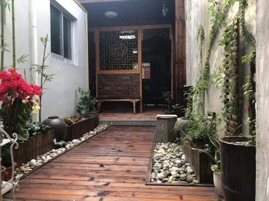 Chuyang Xiaoshe Hostel