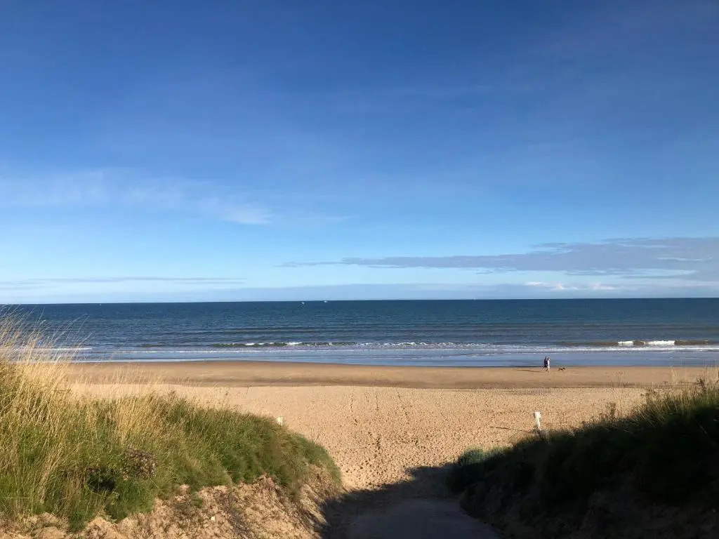 Pebbles 144 South Shore 2 bed chalet 2 dog friendly, sleeps 4