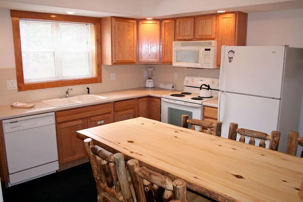 Timber Creek Chalets: 8