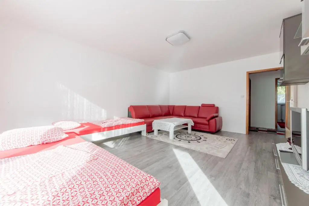 6679 Privatapartment Messe Süd