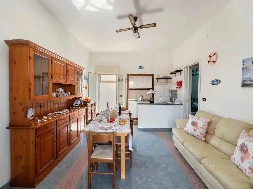 Villa Poseidon clima e parking