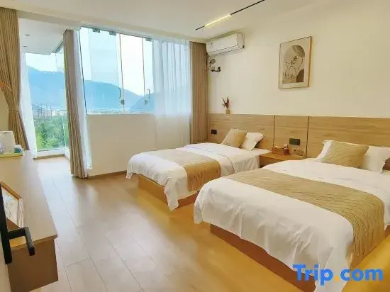 Yueer Hotel