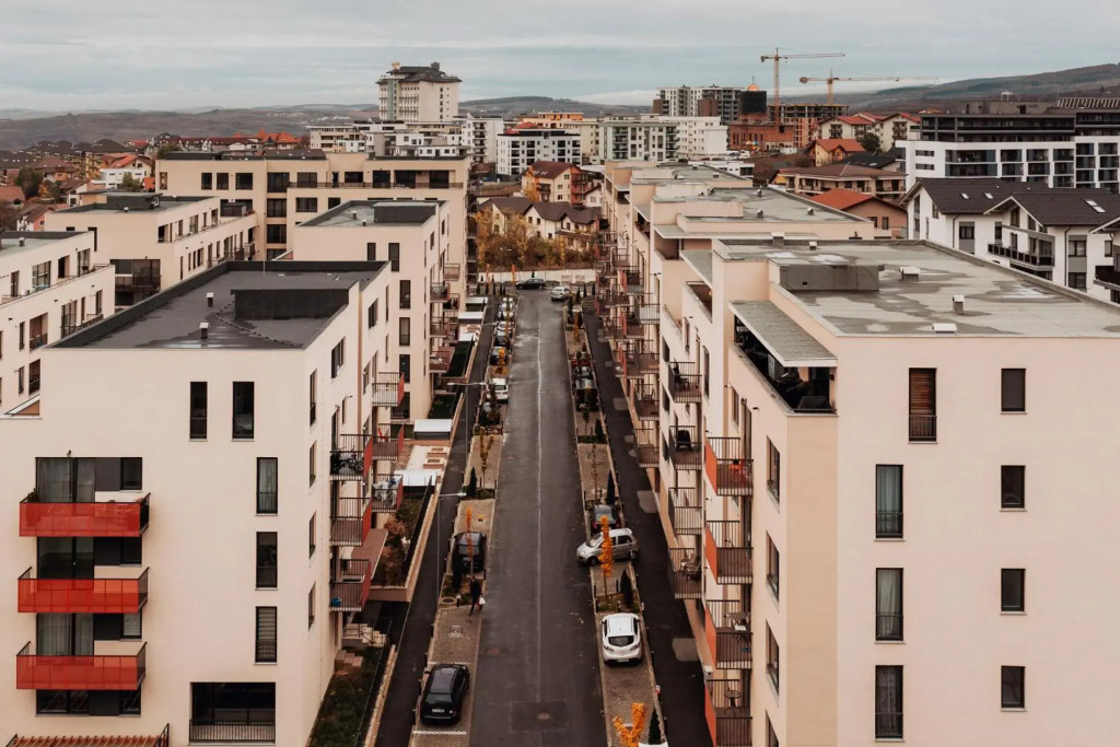 City view apartment with FREE parking