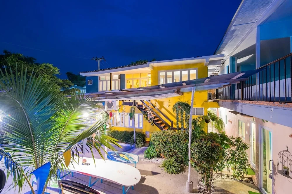 Surf House Hua Hin