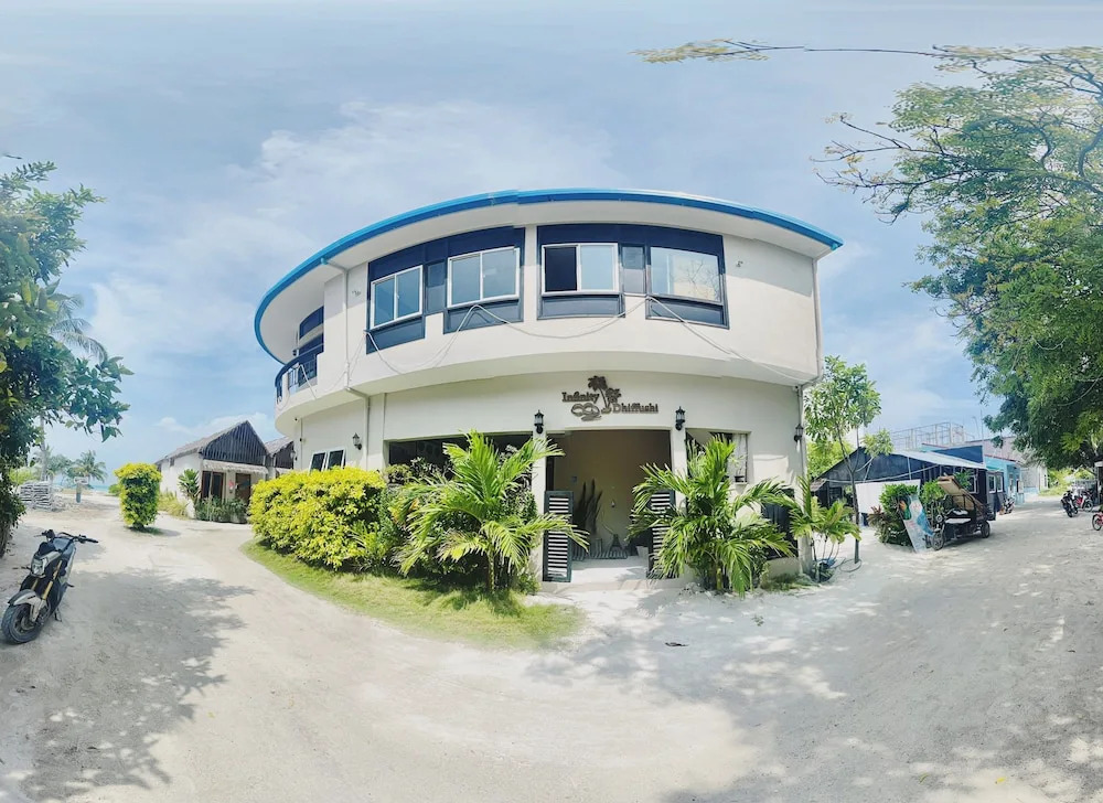 Infinity Dhiffushi