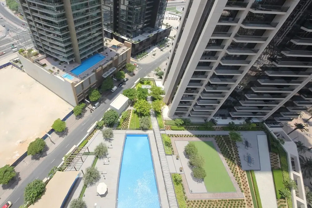 New Arabian Boulevard Cresent
