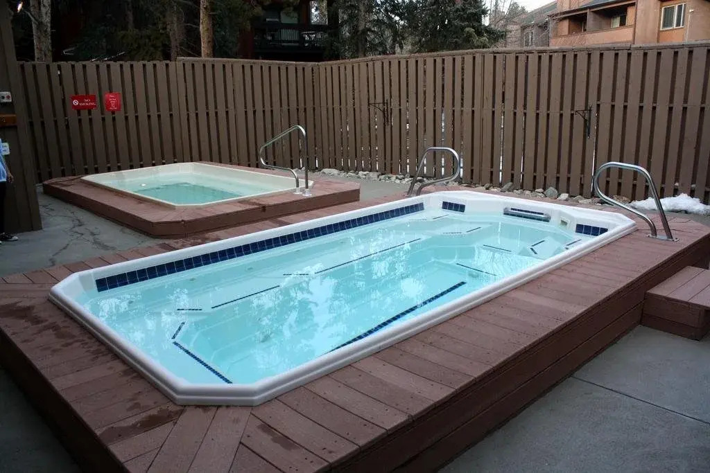 Mountainwood Condominium 103 - 2 BR