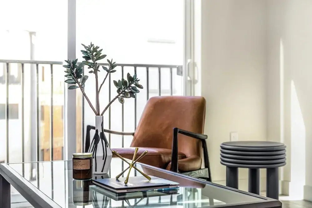 Landing Chic 1BD Gym Rooftop Lounge