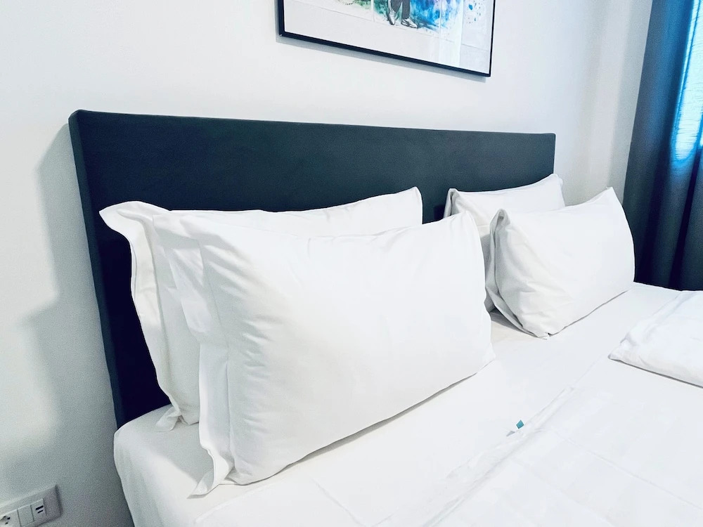 GuestHouse Magliaso Golf Station by LR - self check in