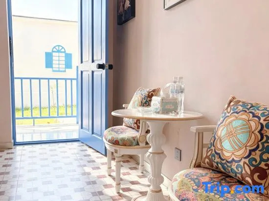 Yi Zhong Yue Ting | Designer Mediterranean Boutique Inn