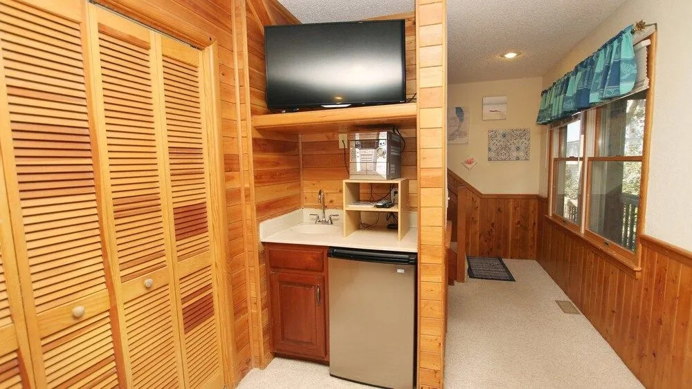 License to Chill 1042 - 5 Br Home