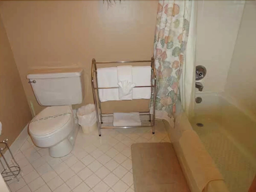 Ocean Park Terrace 202