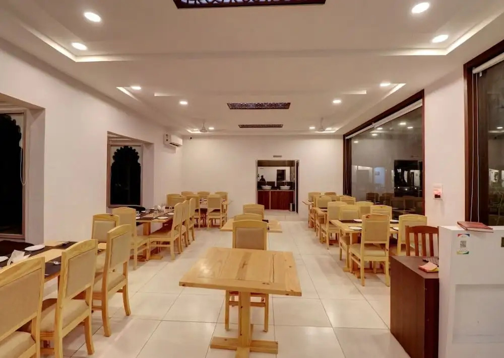 Keshav Resort