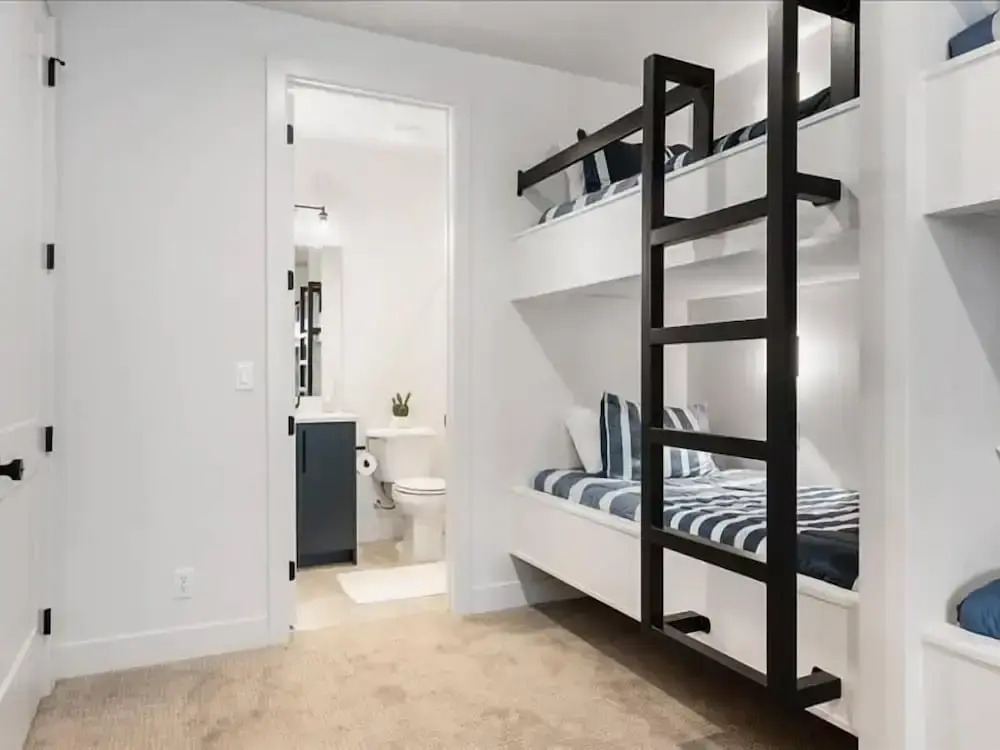 Lula Inez Game Paradise 4 Bedroom Townhouse