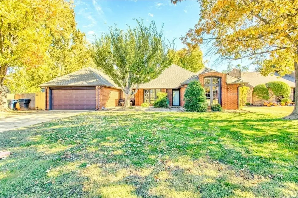 Spacious Retreat With Shaded Yard & Games 4 Bedroom Home by RedAwning