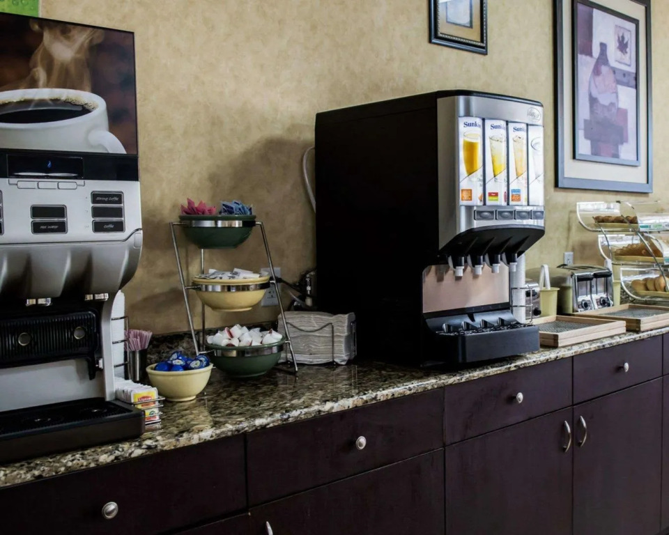 Quality Inn & Suites Tampa near Fairgrounds and Casino