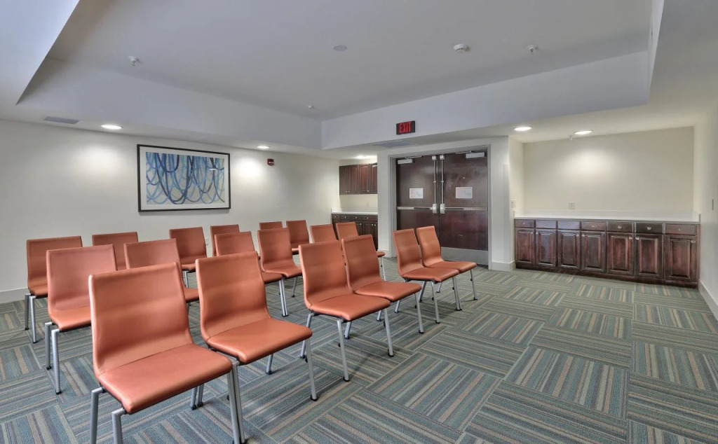 Holiday Inn Express & Suites - Albuquerque East by IHG