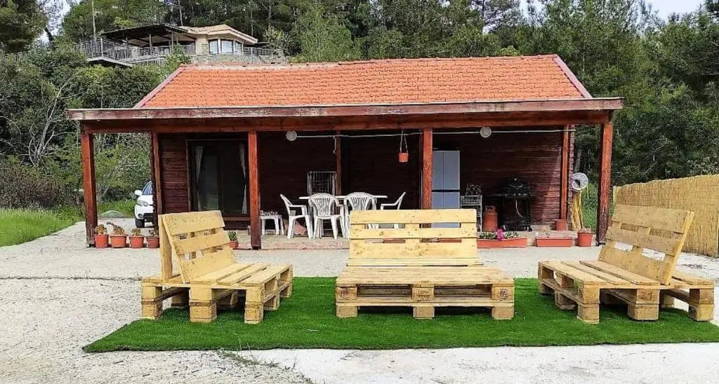 The Cosy Mountain Cabin with Stunning Views near Troodos