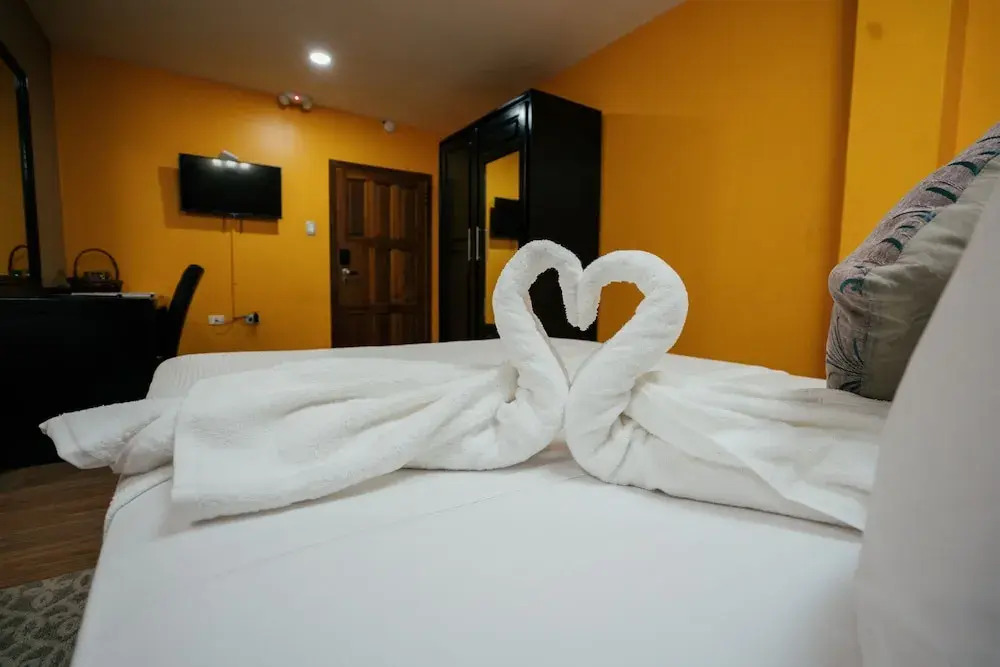 Runway Hotel