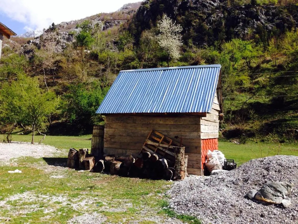 Rupa Guest House