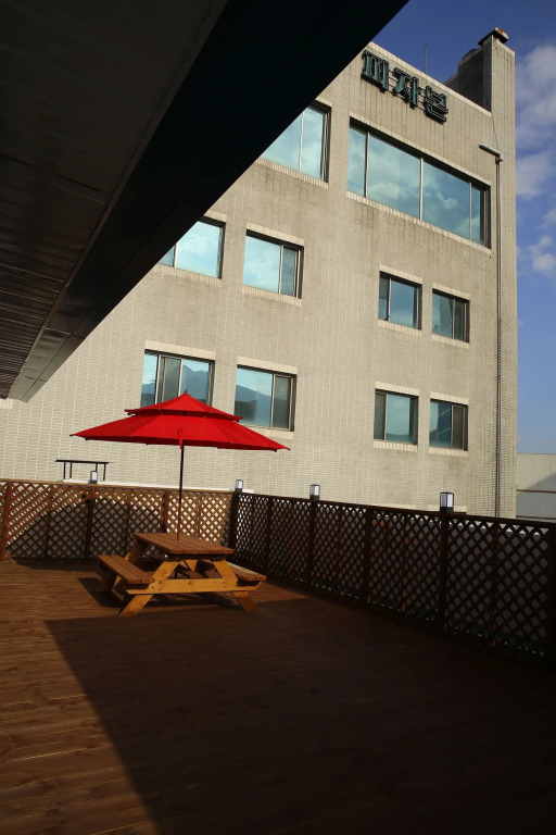 Ekonomy Hotel
