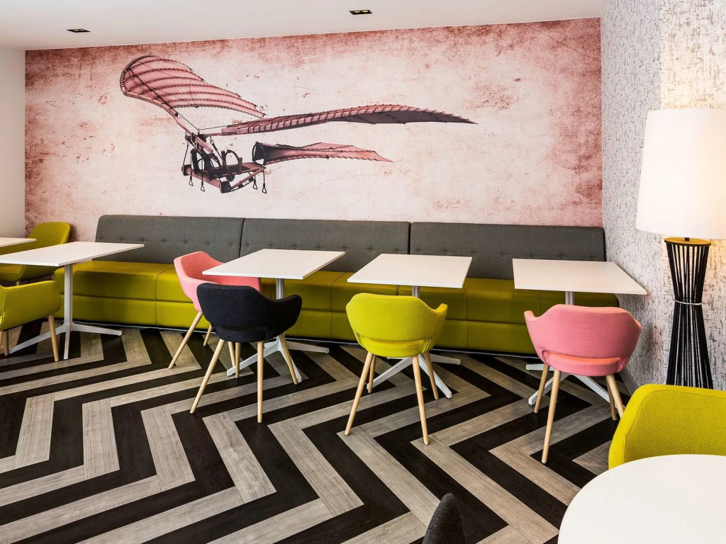 ibis Styles London Heathrow Airport