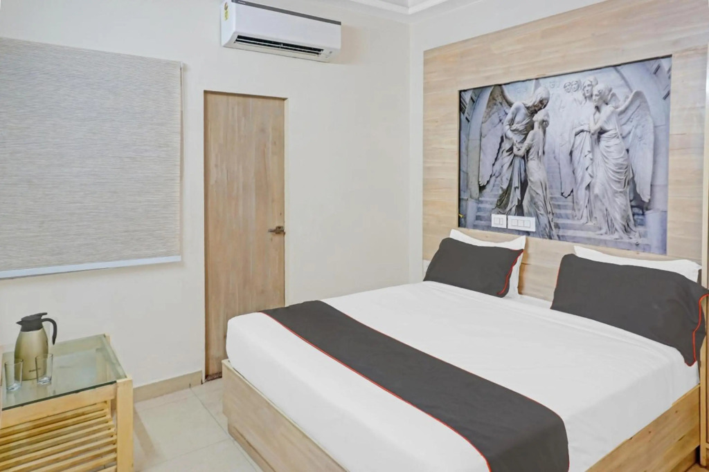 Collection O 85462 Hotel Sundew