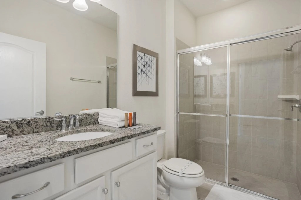 5 Bd 45 Ba Windsor At Westside 2444 Ds