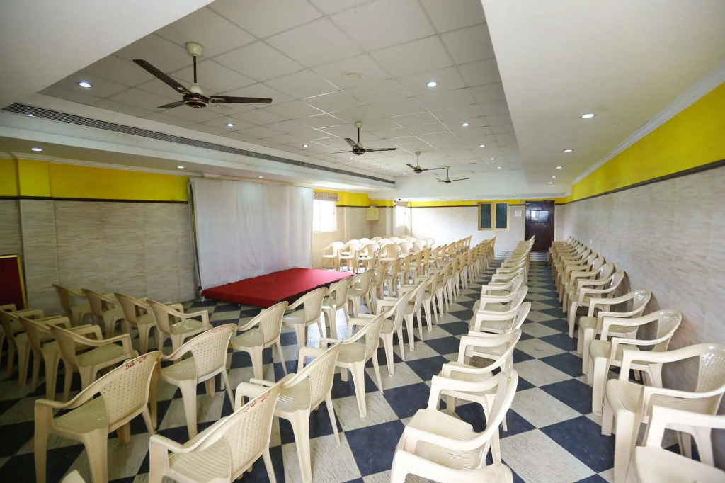 Season 4 Residences - Teynampet Near Apollo Hospital ,Balaji Dental, US Consulate