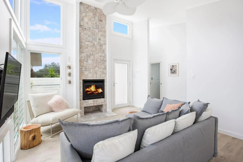 Unwind Pet Friendly 1 Min Walk to Beach
