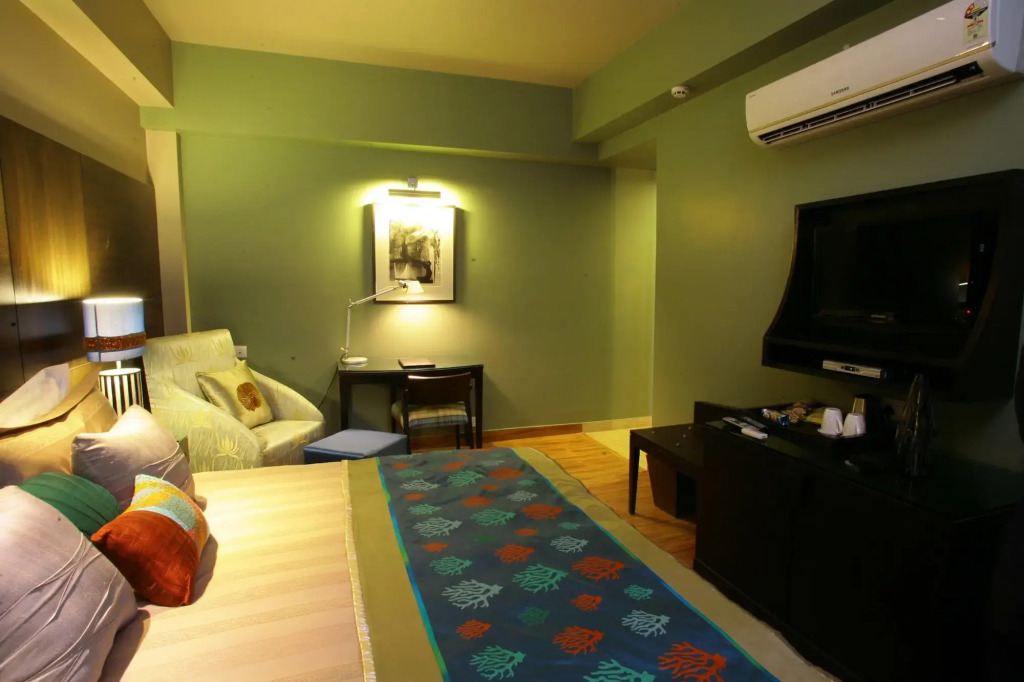 ​juSTa Gurgaon