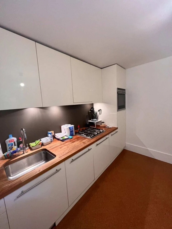Peaceful 2 Bedroom Apartment in Central London